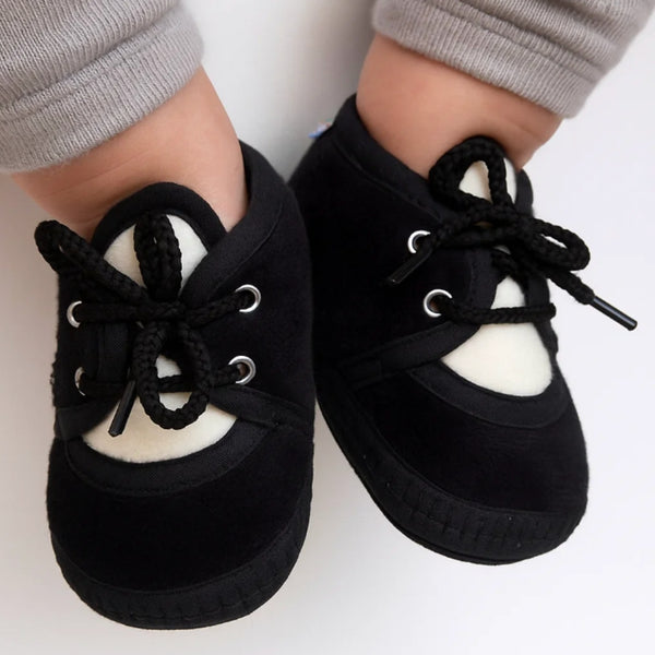 6 To 12 Months Baby Boys & Baby Girls Cute Soft Velvet Pre-Walker Lace Booties (Black,White)-BT5233