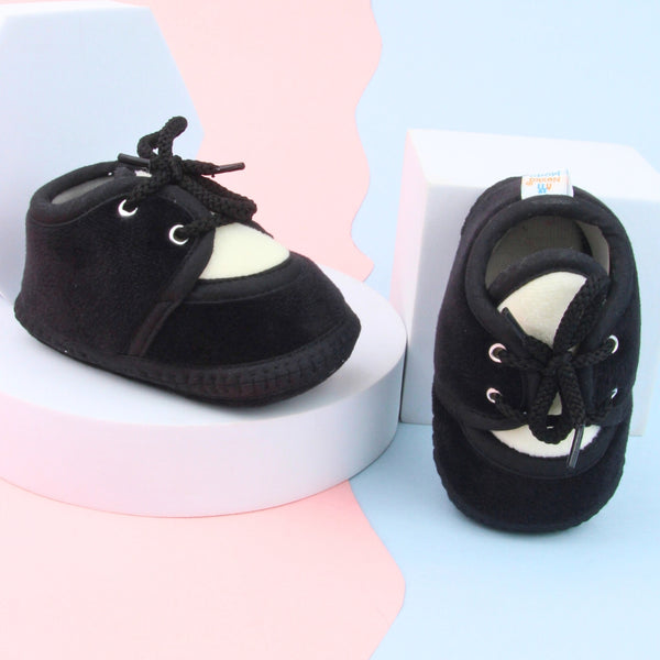 6 To 12 Months Baby Boys & Baby Girls Cute Soft Velvet Pre-Walker Lace Booties (Black,White)-BT5233