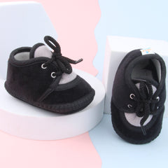 6 To 12 Months Baby Boys & Baby Girls Cute Soft Velvet Pre-Walker Lace Booties (Black,Grey)-BT5236