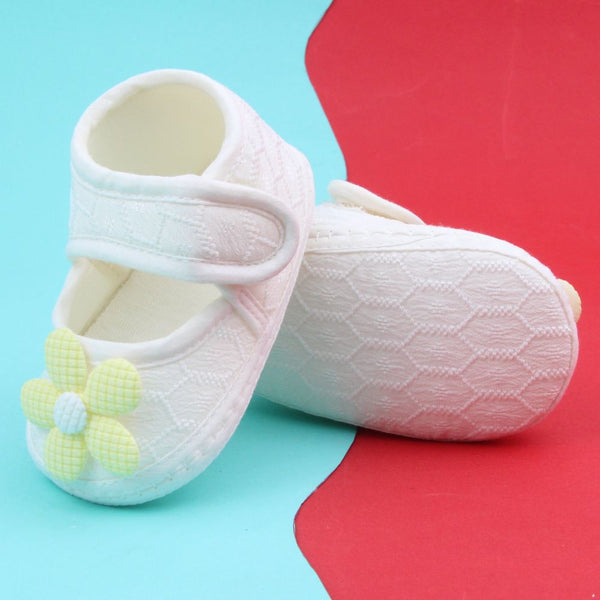 Baby Girls Flower Cotton Velcro Belly Booties (White,Yellow)-BT5241