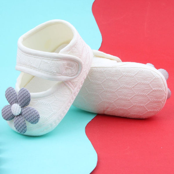 Baby Girls Flower Cotton Velcro Belly Booties (White,Grey)-BT5242
