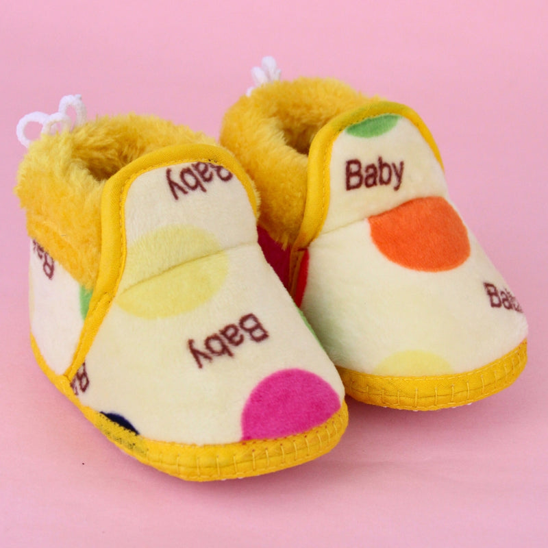 Unisex Cotton Baby Printed Yellow Lace Booties-BT5251