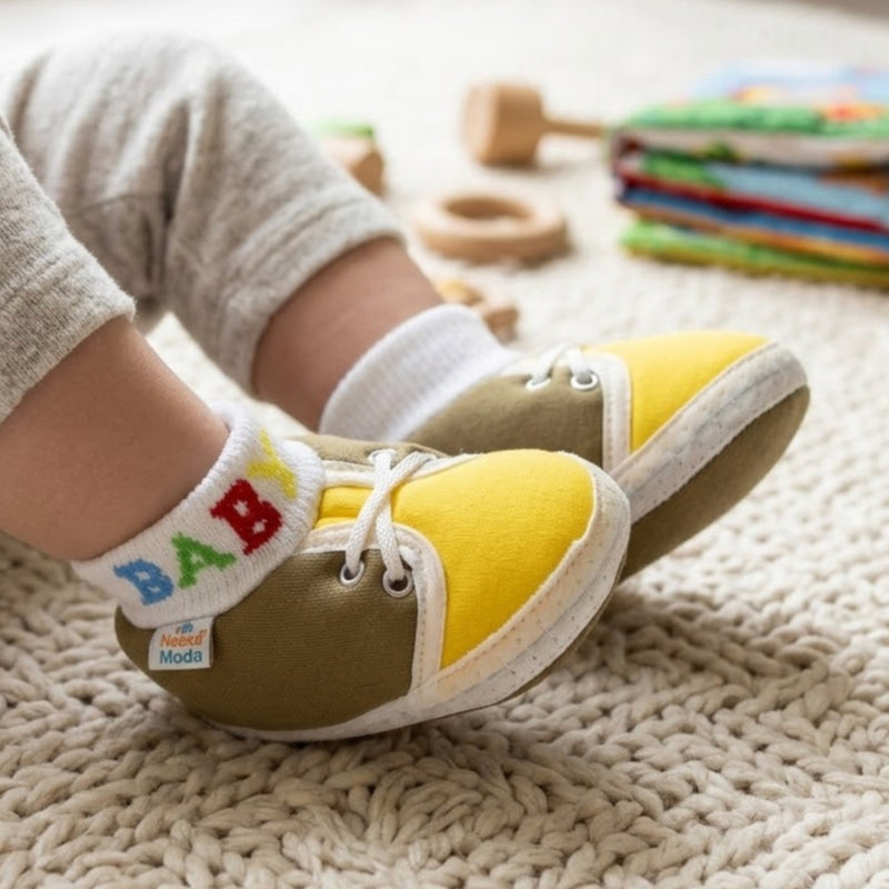 Baby Unisex Cotton Green,Yellow Slip-on Socks Booties-BT5296