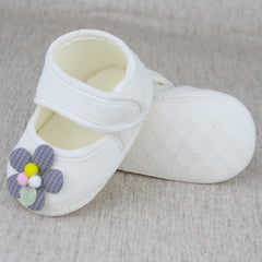 Baby Girls Cotton Floral White,Grey Velcro Belly Booties-BT5327