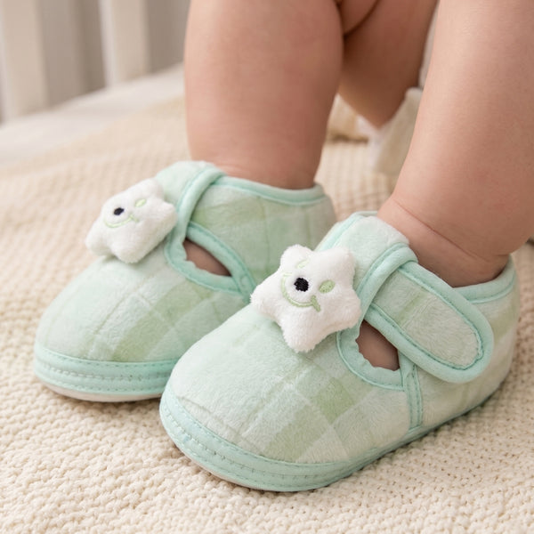 Baby Unisex Fur Star Face Green Velcro Booties-BT5337