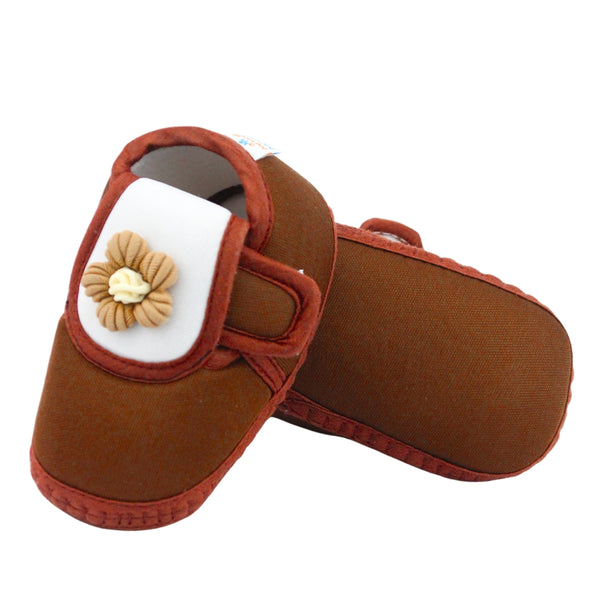 Baby Unisex Cotton Floral White,Brown Velcro Booties-BT5353