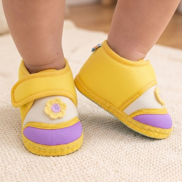 Baby Unisex Cotton Floral Yellow,Purple Velcro Booties-BT5375