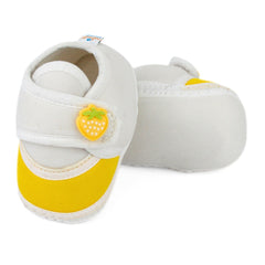 Baby Unisex Cotton Strawberry White,Yellow Velcro Booties-BT5395