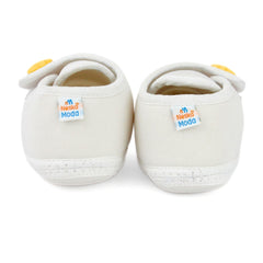 Baby Unisex Cotton Strawberry White,Yellow Velcro Booties-BT5395