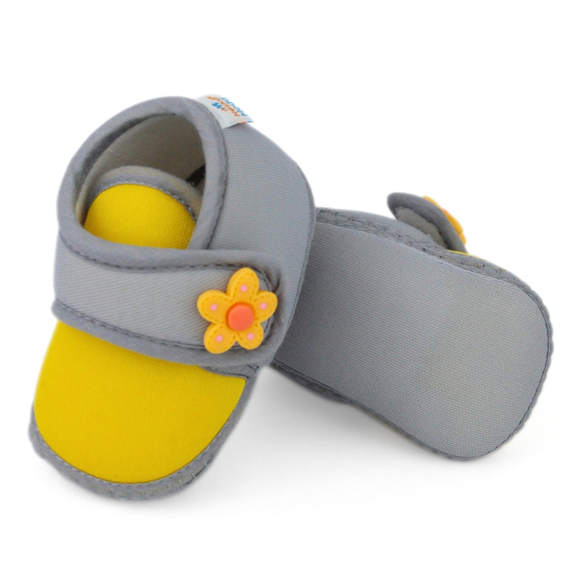Baby Unisex Cotton Floral Grey Velcro Booties-BT5400