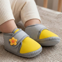 Baby Unisex Cotton Floral Grey Velcro Booties-BT5400