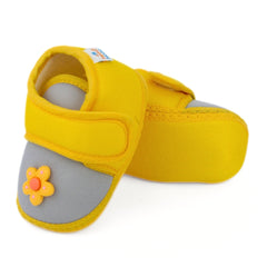 Baby Unisex Cotton Floral Grey,Yellow Velcro Booties-BT5405