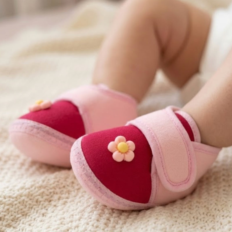 Baby Unisex Cotton Floral Pink Velcro Booties-BT5406