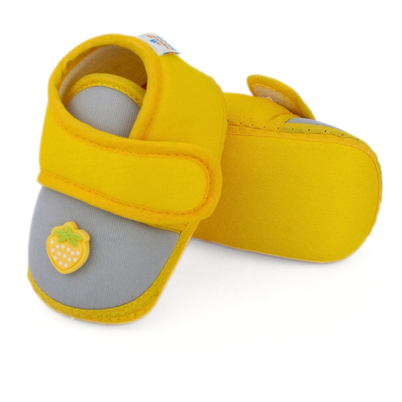 Baby Unisex Cotton Strawberry Yellow Velcro Booties-BT5408