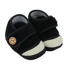 Baby Unisex Soft Velboa Black,White Velcro Booties-BT5416