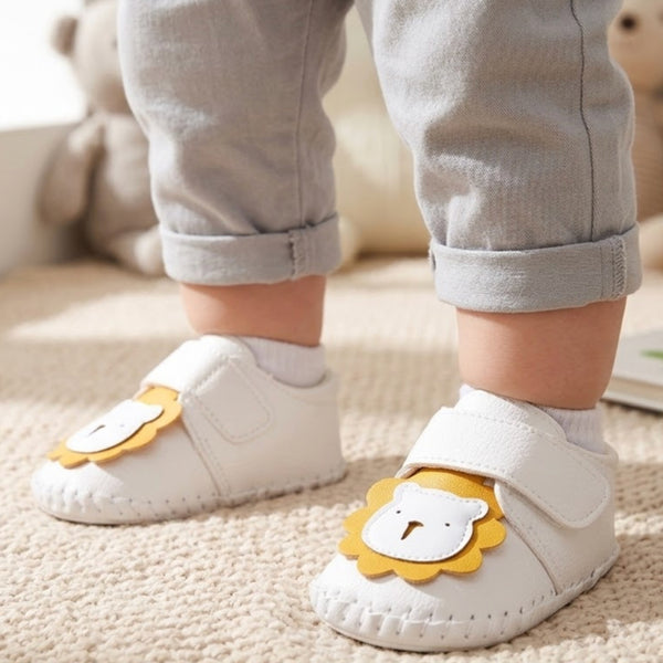 Baby Unisex Lion Face Anti Slip Velcro White Shoe Booties-BT5464