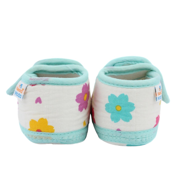 Baby Unisex Floral Muslin Green Velcro Booties-BT5480