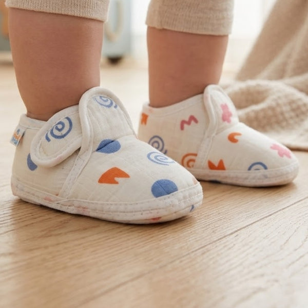 Baby Unisex Muslin Velcro White Booties-BT5487
