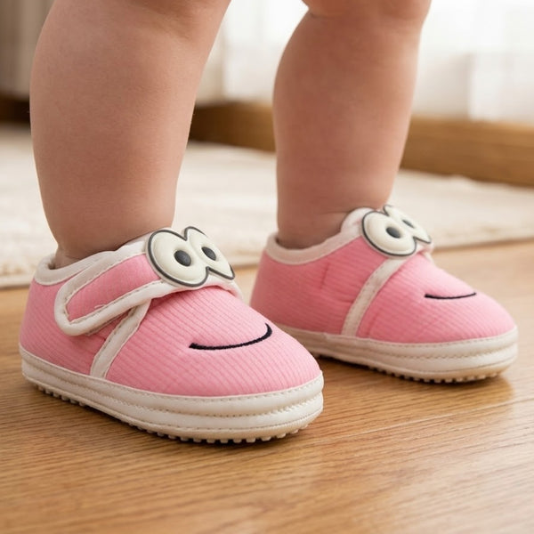 Baby Unisex Cotton Minions Smile Face Pink,White Velcro Shoe-BT5492