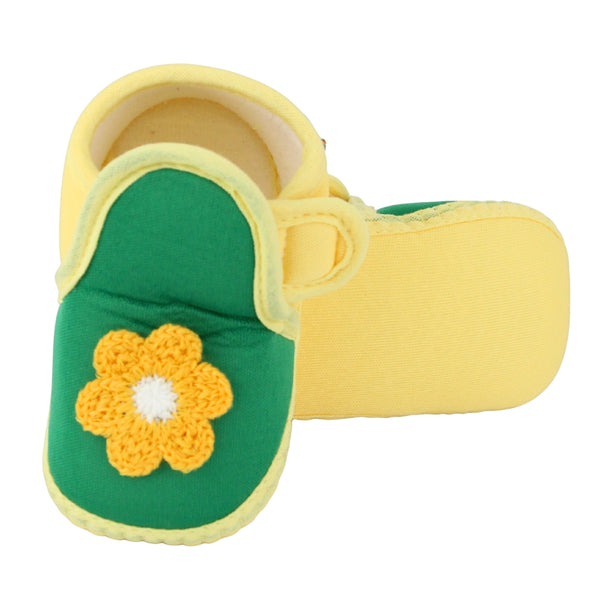 Baby Girls Cotton Floral Green,Yellow Velcro Shoe-BT5525