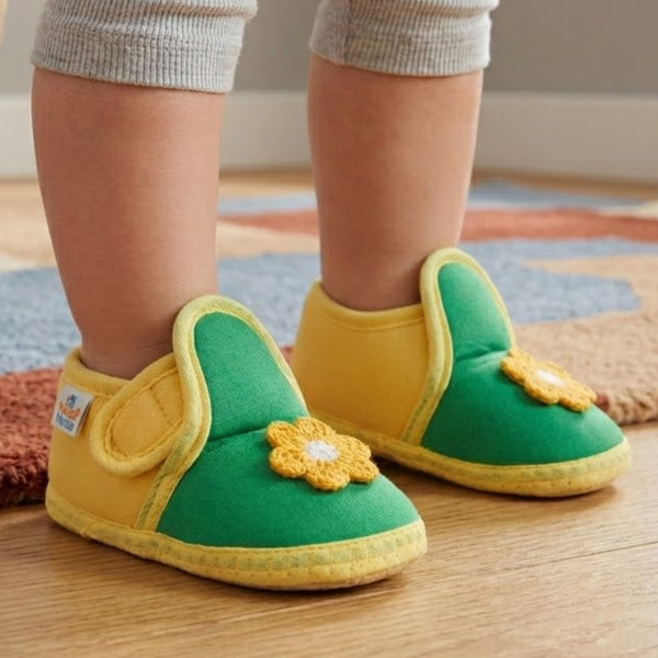 Baby Girls Cotton Floral Green,Yellow Velcro Shoe-BT5525