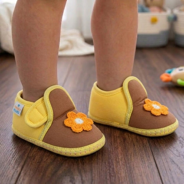 Baby Girls Cotton Floral Brown,Yellow Velcro Shoe-BT5527
