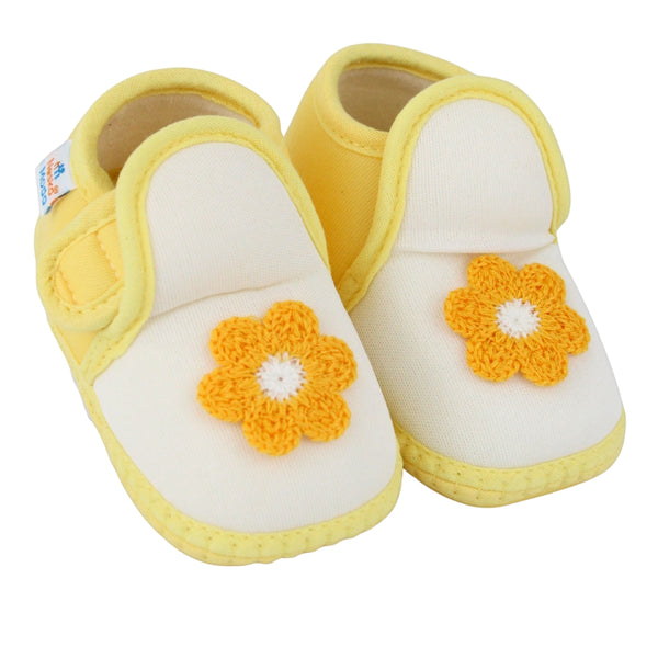 Baby Girls Cotton Floral White,Yellow Velcro Shoe-BT5528