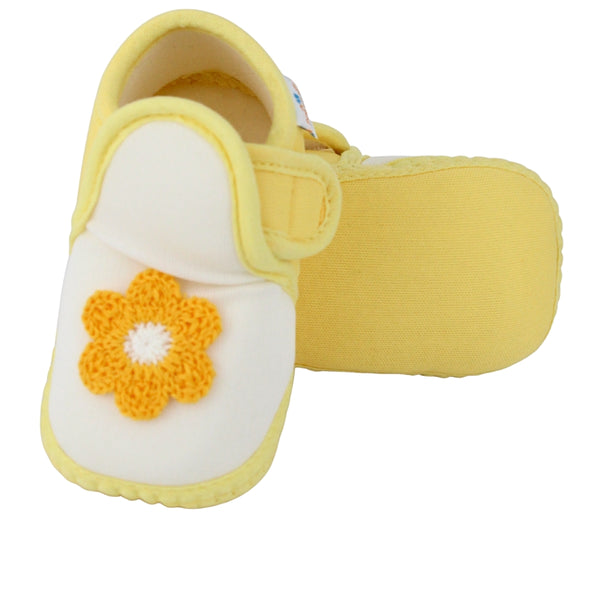 Baby Girls Cotton Floral White,Yellow Velcro Shoe-BT5528