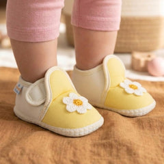 Baby Girls Cotton Floral Yellow,White Velcro Shoe-BT5530