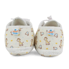 Baby Unisex Giraffe Printed Soft Cotton White,Yellow Lace Shoe Booties-BT5576