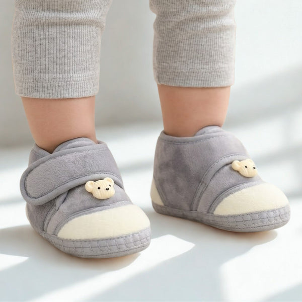 Baby Unisex Bear Face Soft Velboa Grey,White Velcro Shoe-BT5603