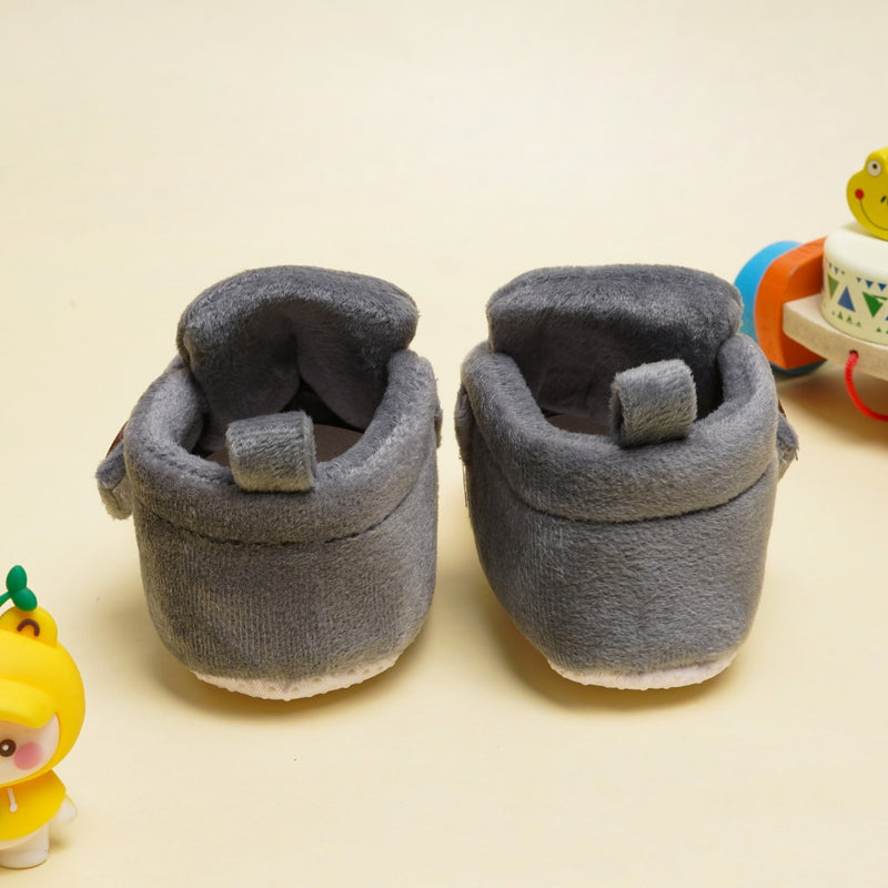 Baby Boys & Baby Girls 6-12M Velvet Velcro Booties - Grey