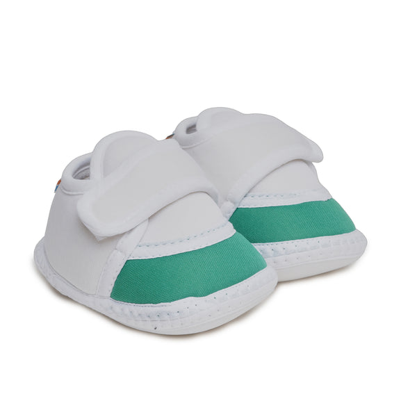 Baby Unisex Cotton White,Green Velcro Booties-BTB5258