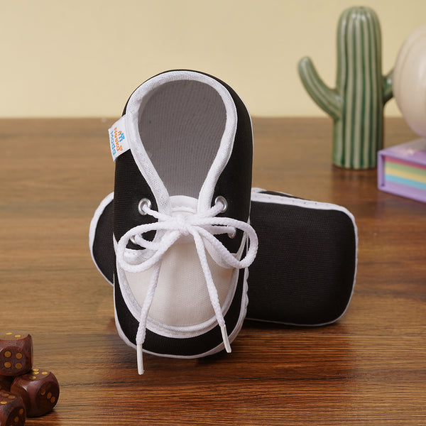 6 To 12 Months Baby Boys & Girls Soft Cotton Pre-Walker Lace Booties (White, Black)-SK145