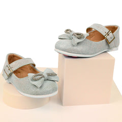 Sandal